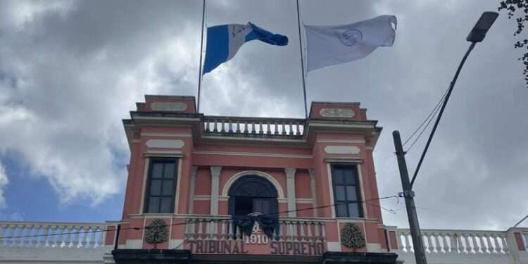 TSE guatemalteco de “duelo” ante arremetida del Ministerio Público