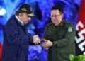 Los ejércitos de Centroamérica condecoraron al dictador nicaragüense
