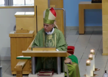 Obispo exiliado llama al perdón sin olvido en Nicaragua