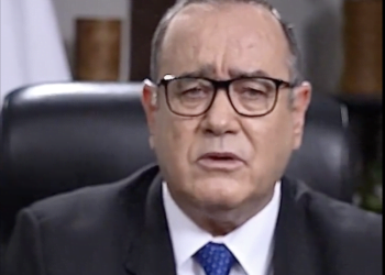 Giammattei acepta condiciones de Arévalo para retomar reuniones de transición en Guatemala