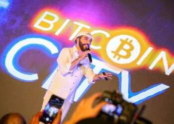 A dos años del bitcoin en El Salvador, su uso es muy escaso