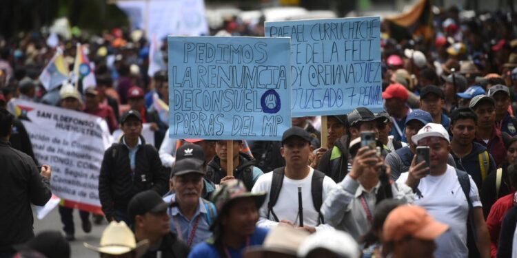 Cámara de Comercio y comunidades de Totonicapán demandan respeto a institucionalidad en Guatemala