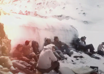 La tragedia de los Andes que alumbró ‘la sociedad de la nieve’
