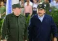 Julio César Avilés, jefe del ejército de Nicaragua junto al dictador Daniel Ortega.