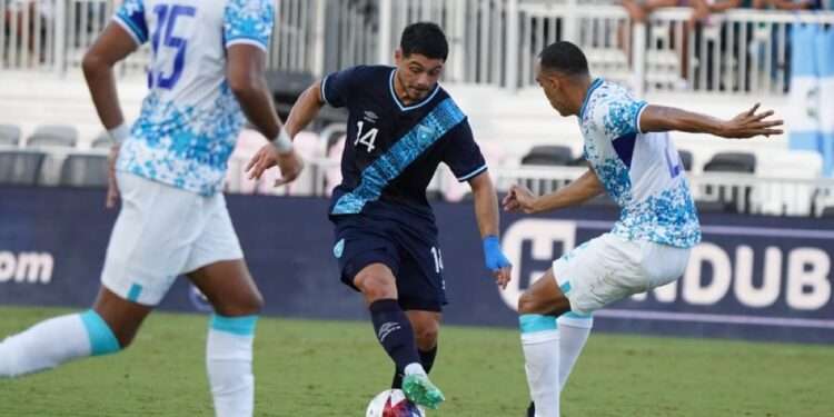Amistoso entre Guatemala y Honduras terminan sin goles