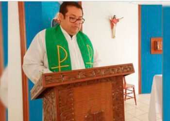Dictadura de Ortega le prohíbe la entrada al país a sacerdote nicaragüense