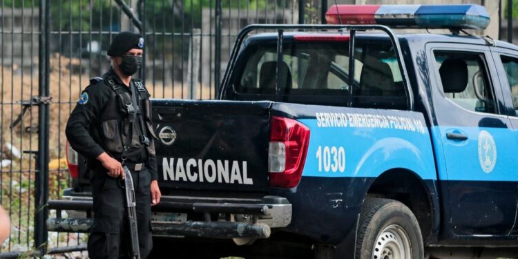 Dictadura de Nicaragua se apropia de viviendas de desterrados políticos