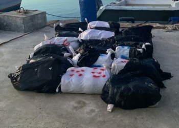 Capturan a cuatro nicaragüenses con cargamento de marihuana en aguas de Jamaica