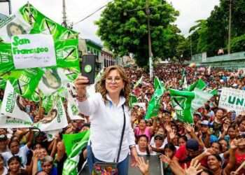 Partido derrotado busca revertir triunfo de Arévalo en Guatemala