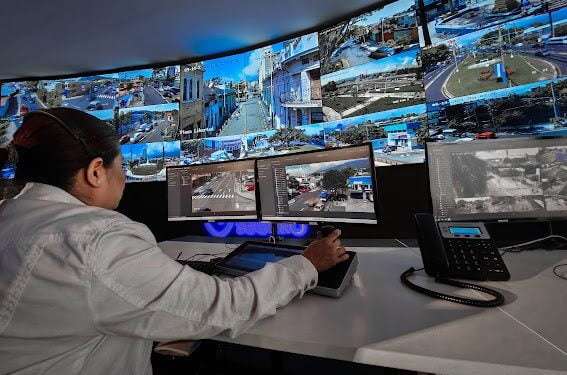 San Salvador inaugura moderno sistema de videovigilancia municipal