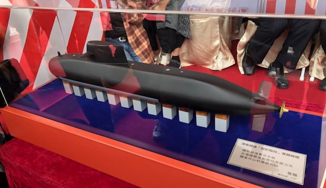 Taiwán fabrica submarinos propios para establecer una línea de defensa contra China
