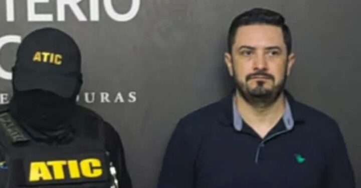 Capturan en Honduras a excontador que estaba prófugo en caso de fraude por compra de mascarillas
