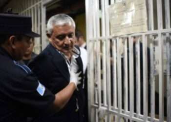 Expresidente Pérez Molina de Guatemala se declara culpable y lo condenan a 8 años de cárcel