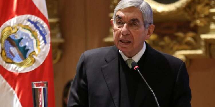 Panamá y Costa Rica montan corredor humanitario para el traslado directo de migrantes