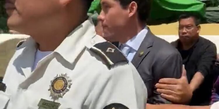 Amigo de presidente Giammattei anuncia que recurrirá a la justicia tras ser atacado