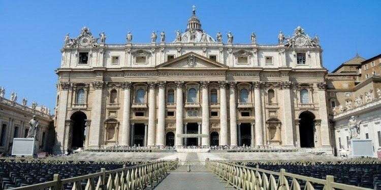 El Vaticano recibe a sacerdotes desterrados de Nicaragua