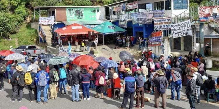 Guatemala por cumplir 3 semanas de múltiples protestas