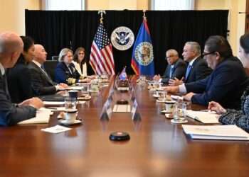 Belice habla de migración y narcotráfico con EEUU