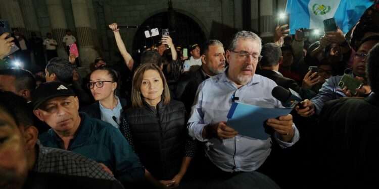 Arévalo acusa con fuerza a Giammattei de ser el principal responsable de la crisis guatemalteca