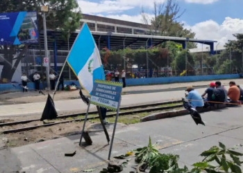 Guatemala pierde más de $1.9 millones en exportaciones por cada día de bloqueo