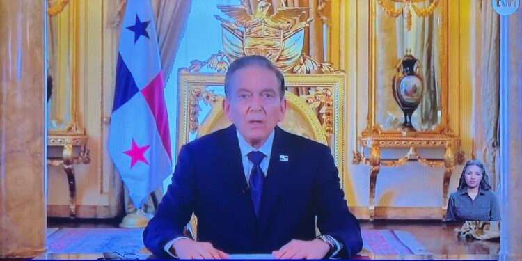 El trato con Minera Panamá se mantiene pese a protestas, dice presidente Cortizo