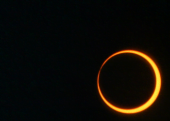 A mirar el eclipse, pero con precaución