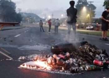 Protestas en capital panameña bloquean paso en diferentes puntos