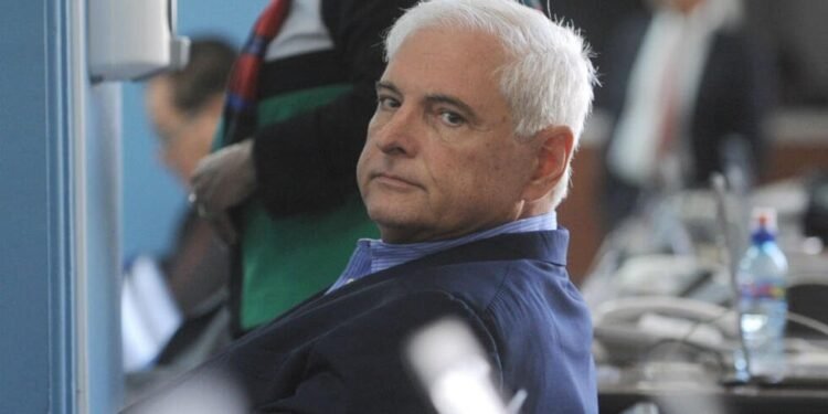 Ratifican la condena de cárcel del exmandatario y candidato presidencial Martinelli en Panamá