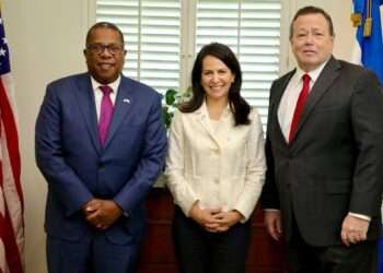 Subsecretario de Estado hablará en El Salvador de seguridad, migración y economía con Bukele y empresarios