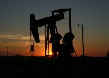 El mundo es aún altamente dependiente de los combustibles fósiles