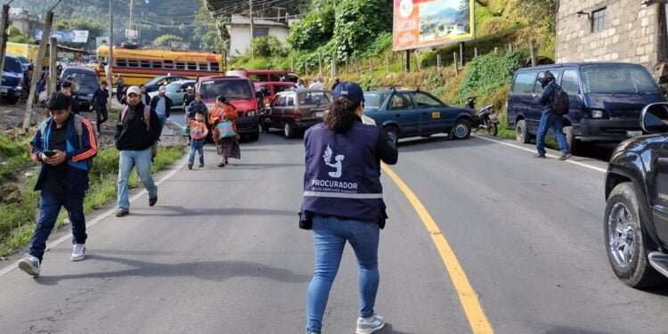 Bloqueos de protestas siguen en Guatemala por tercer día consecutivo