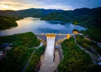 Bukele inaugura represa hidroeléctrica que fue símbolo de la corrupción en El Salvador