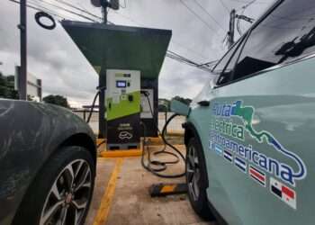 Una ruta de carga para vehículos eléctricos conectará a Centroamérica con México y Sudamérica
