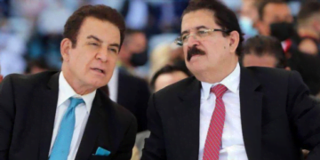 Salvador Nasralla llama mentiroso, ciego y aprovechado a “Mel” Zelaya