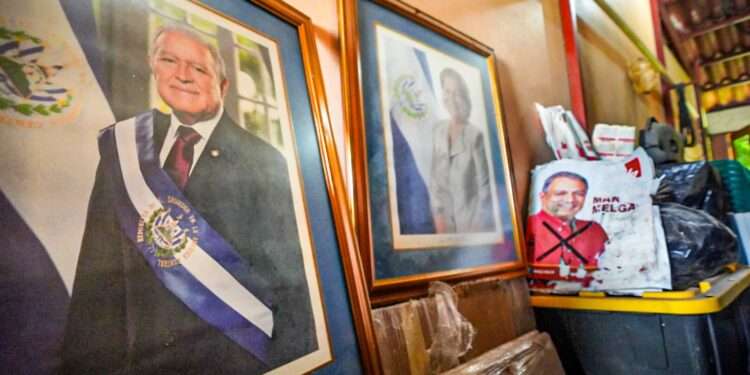 Fiscalía incauta casa del expresidente salvadoreño y prófugo Salvador Sánchez Cerén