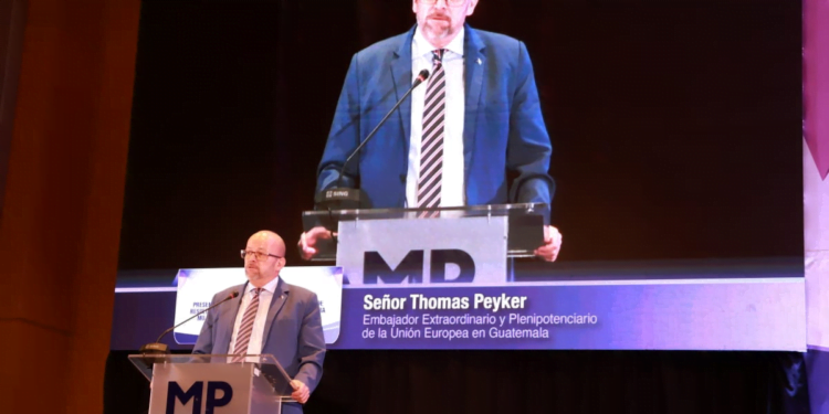 La UE advierte de sanciones contra quienes socaven la democracia en Guatemala