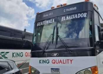 Delegación deportiva salvadoreña varada en Guatemala debido a los bloqueos