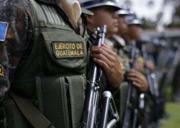 Ejército guatemalteco niega rumores de “Golpe de Estado” que circula en audios de redes sociales