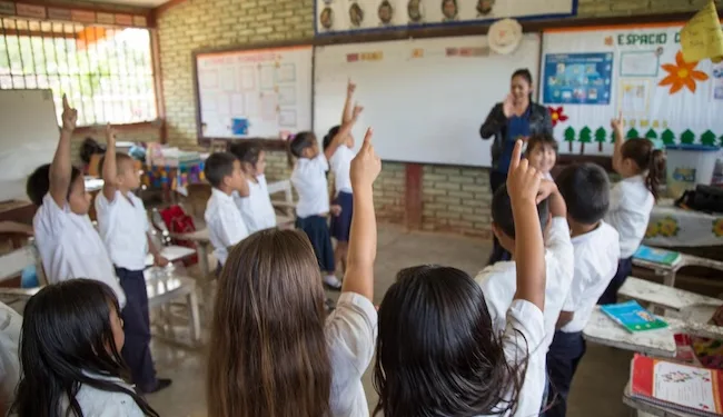 El 44% de los menores en edad escolar en Honduras piensa en migrar, según informe