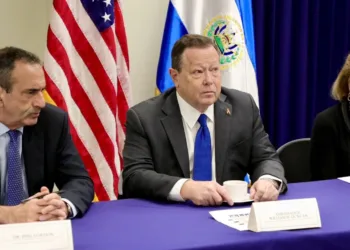 EEUU apoya en El Salvador el crecimiento económico y la democracia, dice en asesor de Seguridad