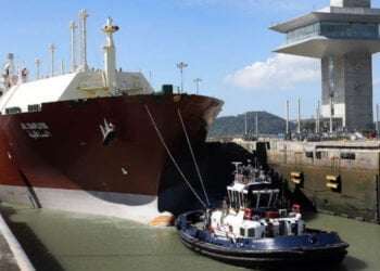 Los grandes petroleros viajarían por África con tal de evitar el Canal de Panamá por la sequía