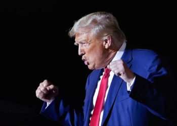 Donald Trump ofrece mano dura contra la migración si gana la presidencia de EEUU