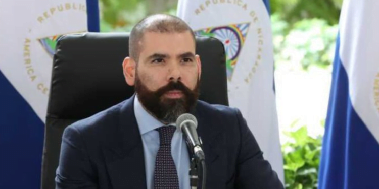 Apariciones públicas del hijo de la pareja Ortega-Murillo hace pensar en una sucesión dinástica en Nicaragua