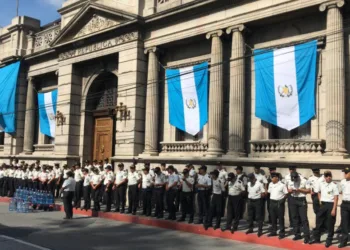 Corte Suprema de Guatemala resuelve que la policía debe hacer lo necesario para proteger a los diputados