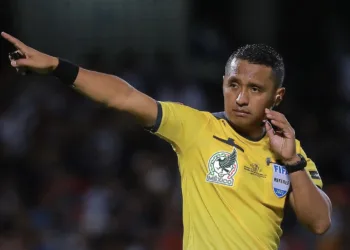 “Ivan Barton, ¡te detestamos!”: firman los hondureños