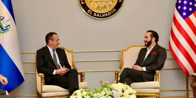 EEUU dice que colabora con El Salvador para desmantelar a las pandillas