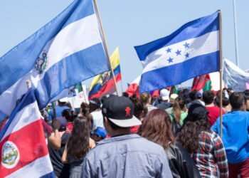 Migración centroamericana se mantiene pero es opacada por la de otros países, dice Diálogo Interamericano