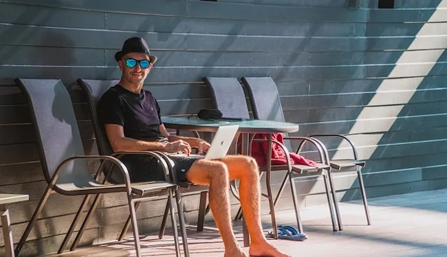 Escasa llegada de nómadas digitales reporta Costa Rica