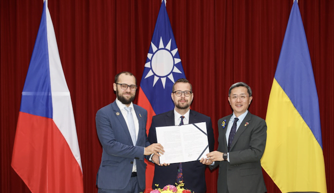 República Checa y Taiwán acuerdan apoyar a Ucrania