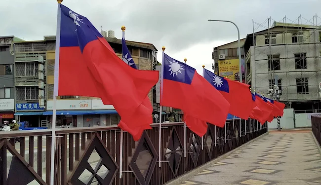 Banderas de la República de China (Taiwán) en una zona de Taipei.